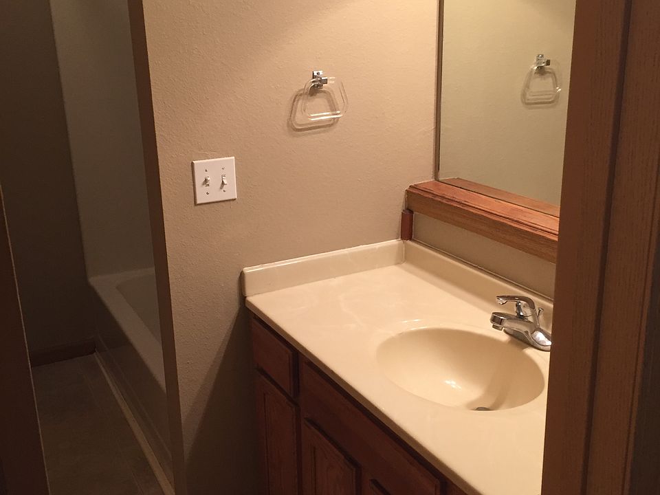 Full bath with tub shower
