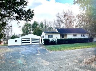 92 Arnold Rd, Plattsburgh, NY 12901