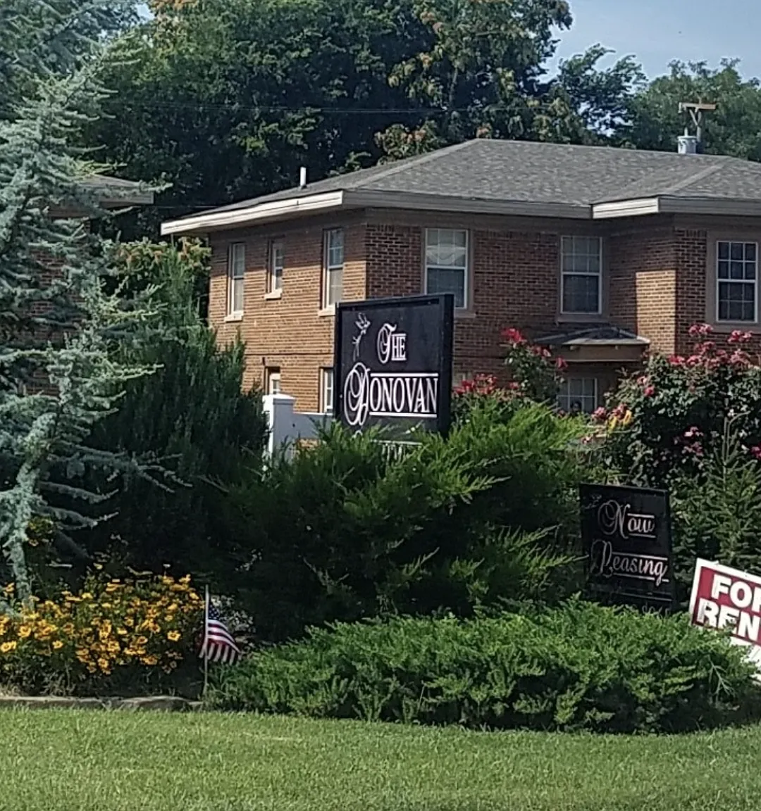 2 bed, 800 sqft, $900 — Photo 3
