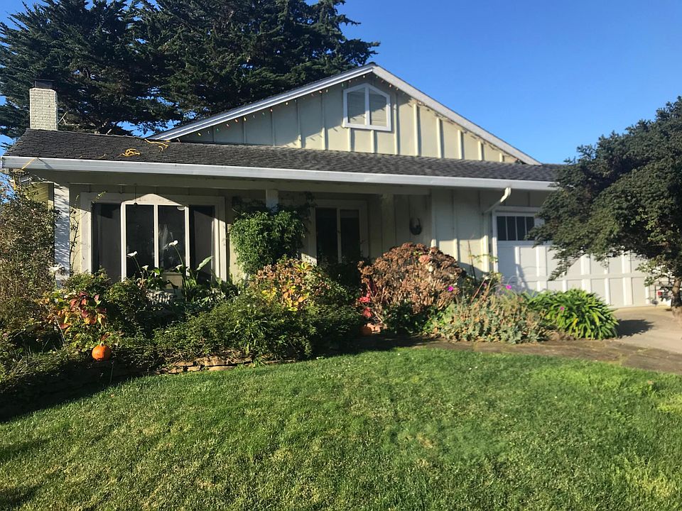 1st image of 131 Harbour Dr