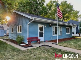 839 N Locust St, Wahoo, NE 68066