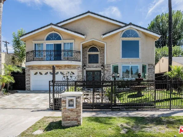 18248 Rosita St, Tarzana, CA 91356