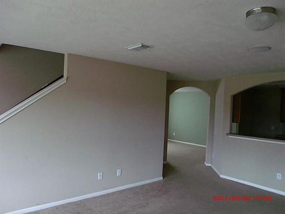 3rd image of 21822 Finch Landing Ln