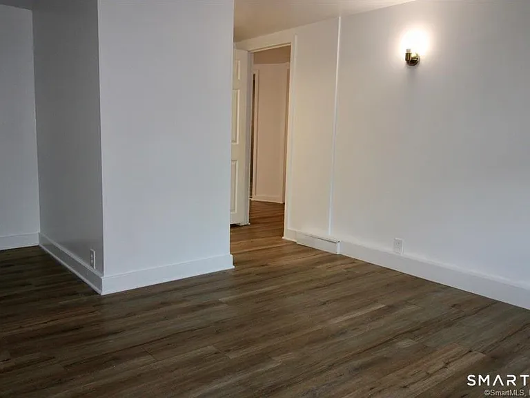 525 Boston Post Rd #1 — Photo 11