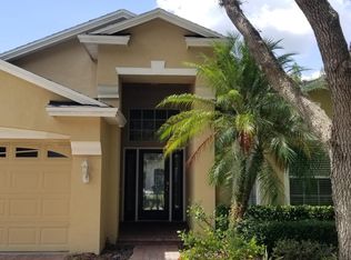 16224 Nottingham Park Way, Tampa, FL 33647