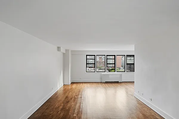Rented by Oxford Property Group | media 2