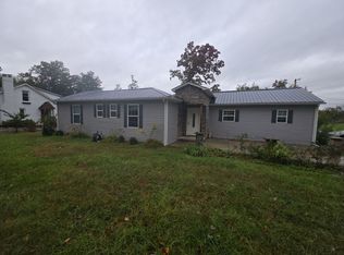 1028 Womack Ave, Cookeville, TN 38501