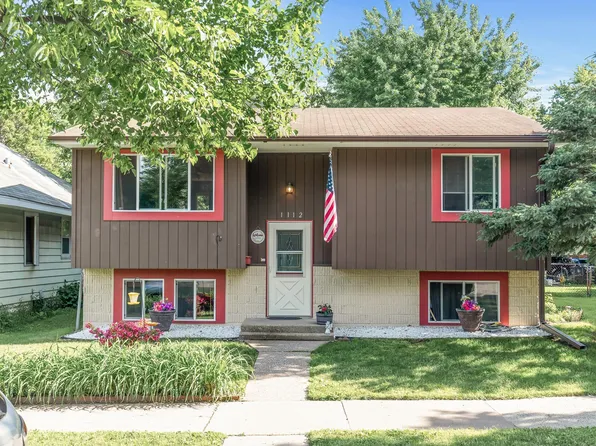 1112 Suburban Ave, Saint Paul, MN 55106