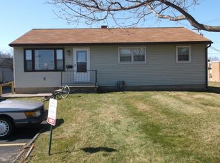 92 Brigham Rd, Fredonia, NY 14063