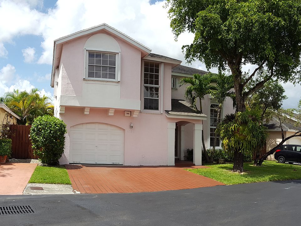 1st image of 9736 NW 51st Ter