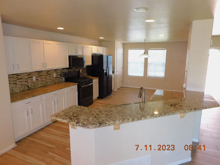 9591 W Rice Ave — Photo 2