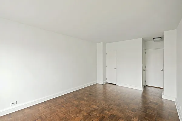 Rented by Rudin Management Company, Inc. | media 26