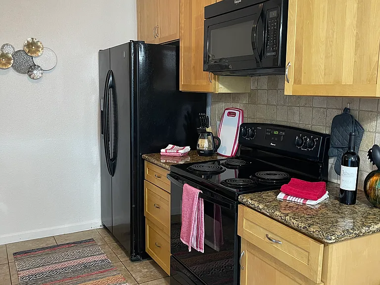5811 48th Ave — Photo 25