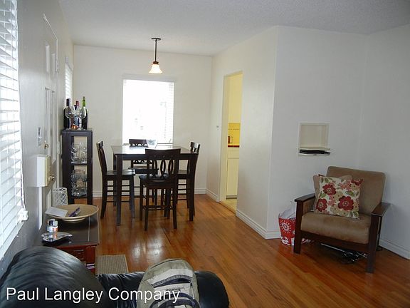 5th image of 4574 Georgia St
