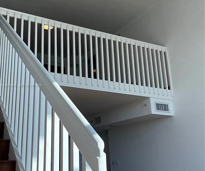 1701 Sunset Harbour Dr #L704 — Photo 9