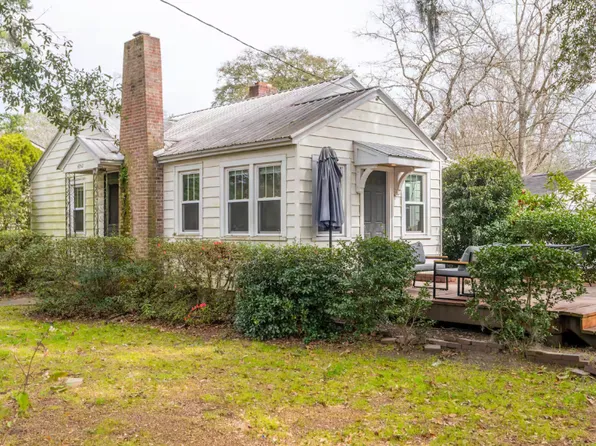4952 Pinetree Ln, North Charleston, SC 29405