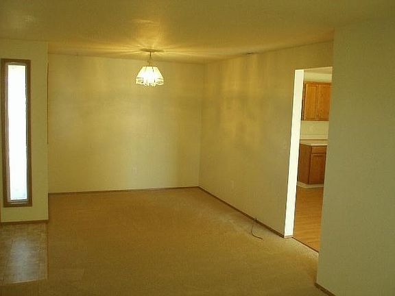 5th image of 6604 W Ebbets Dr
