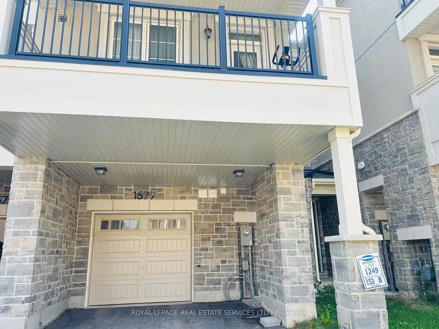 3 bed, $3,200 — Photo 2