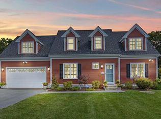 90 Red Fox Run, Wrentham, MA 02093