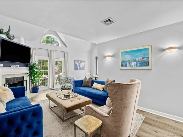 668 Glenbrook Road #25, Stamford, CT 06906