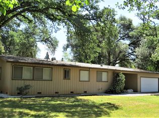 7203 Robles Dr, Redding, CA 96002