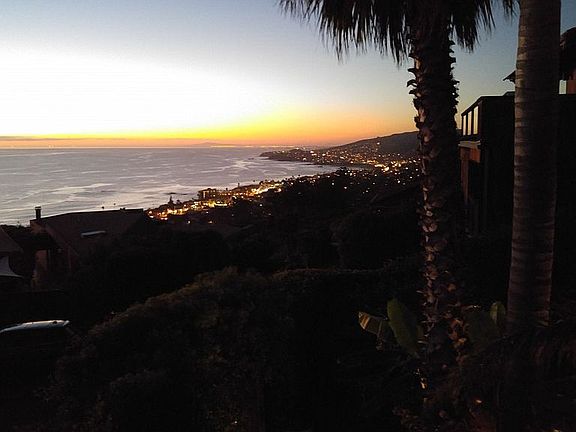 4th image of 2448 Lomita Way