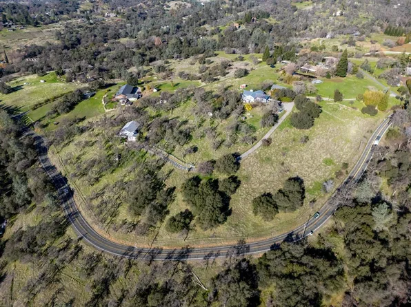 7385 Mount Vernon Rd, Auburn, CA 95603