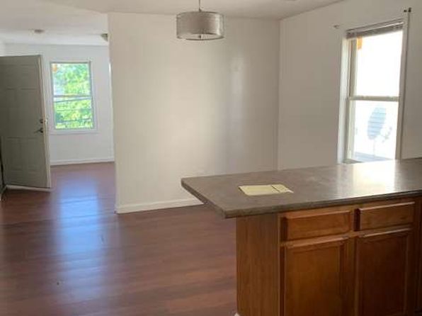 396 Potters Ave #2