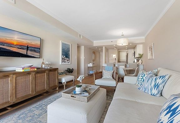 5th image of 700 1st Ave Unit 317