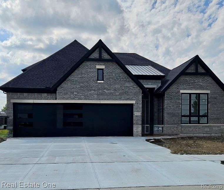 1st image of 53721 Beckett Ct