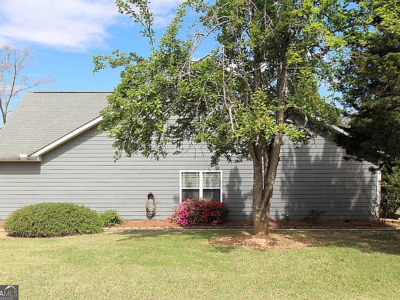 5th image of 3 View Dr SE