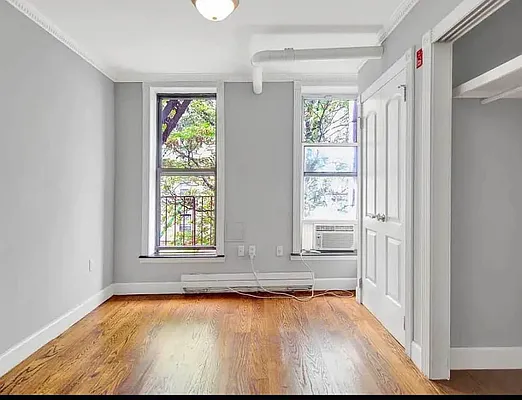 Rented by REAL New York | media 2