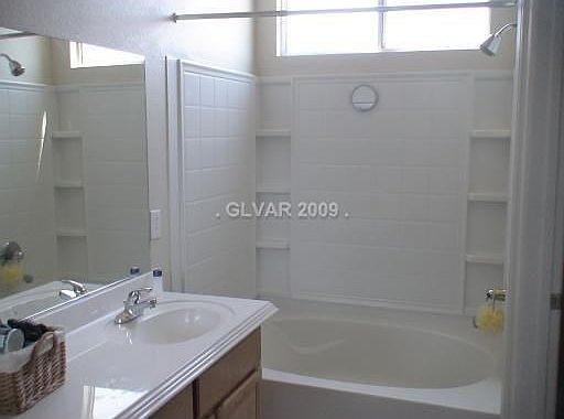 5th image of 3209 Orange Orchid Pl Unit 2