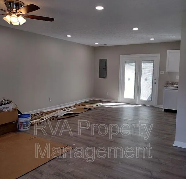 6105 Varina Point Ln — Photo 15