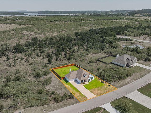 2nd image of 1220 Green Elm Rd