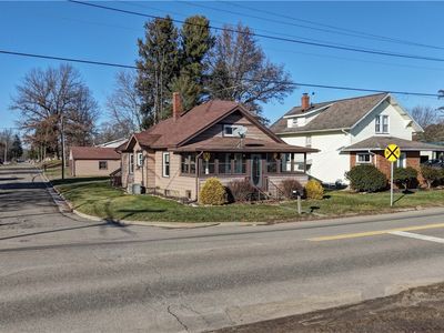 549 Redwood St SW, Beach City, OH, 44608