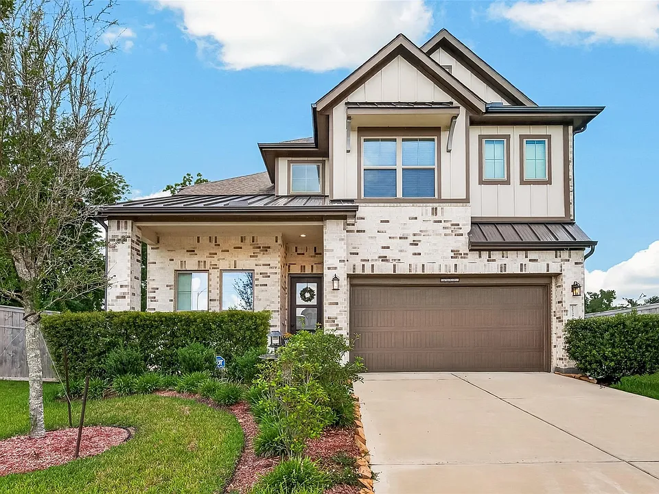 10730 Hidden Rock Dr