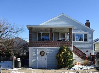 112 Taft Ave, Long Beach, NY 11561