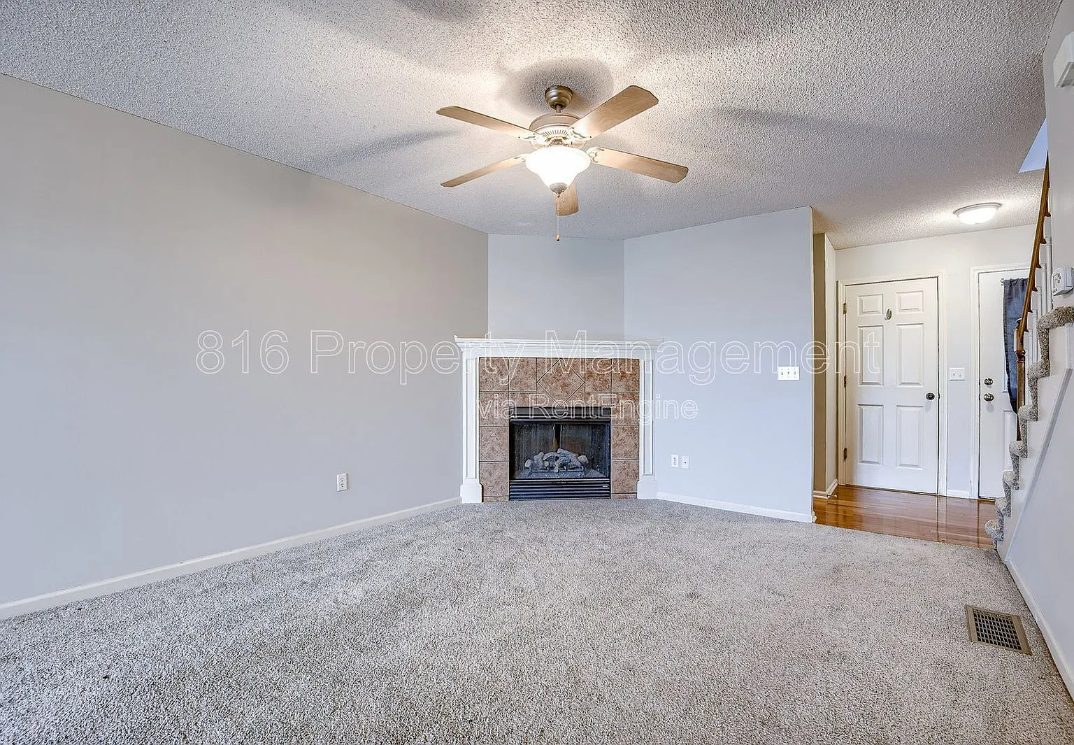 2 bed, 3.5 bath, 1628 sqft, $1,695 — Photo 3