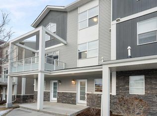 428 Redstone Vw S, Calgary, AB T3N 0M9