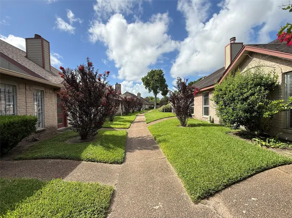 7943 W Airport Blvd, Houston, TX 77071