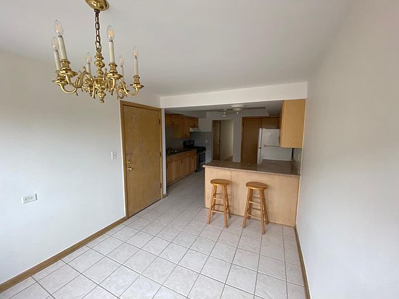 2nd image of 6800 Montrose Ave #2A