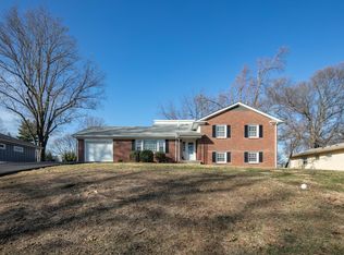 1147 Athenia Dr, Lexington, KY 40504