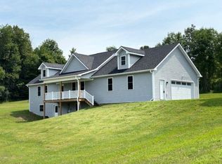 3 Countryside Dr, Barre, VT 05641