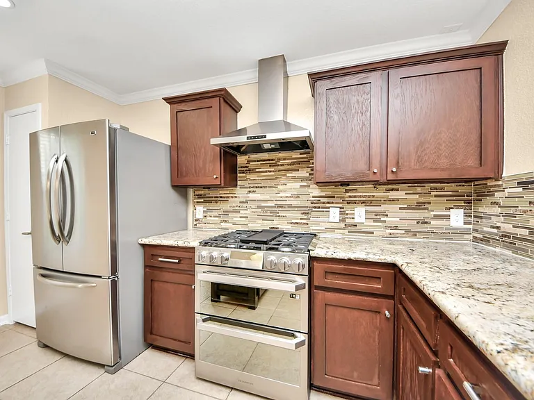 3815 Pebble Garden Ln — Photo 26