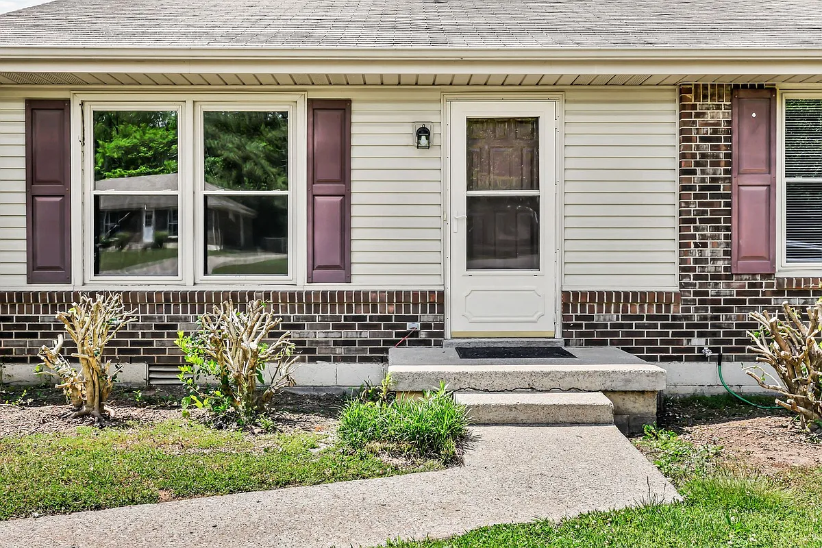 Building Photo - 3104 Spring Creek Ct