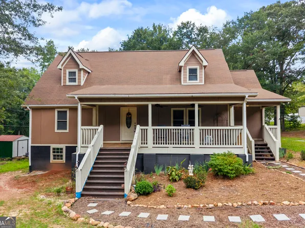 48 Brad St, Royston, GA 30662