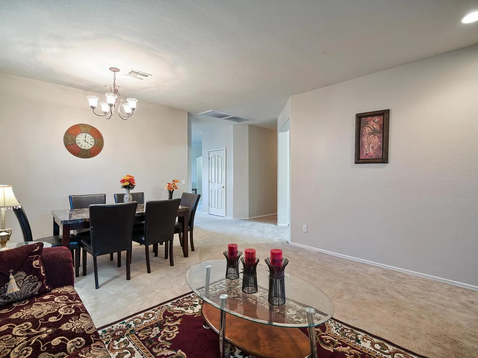 4 bed, 2166 sqft, $2,100 — Photo 4