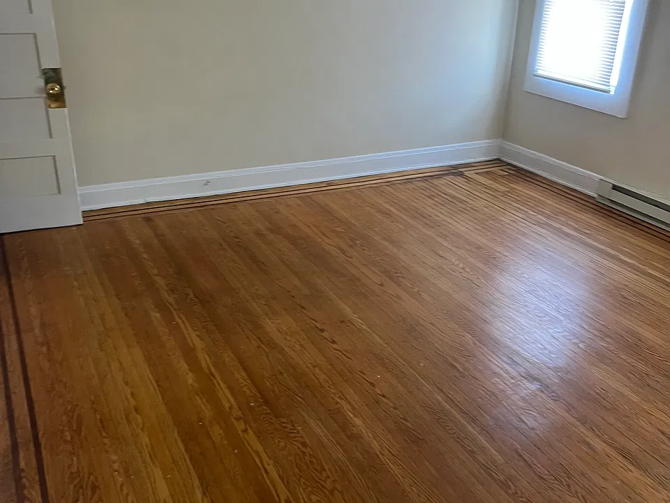 3009 Poplar Ter