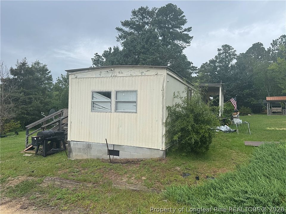 2nd image of 152 Auburn St